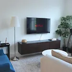 Stylish 2Br Chelsea Penthouse With Private Rooftop